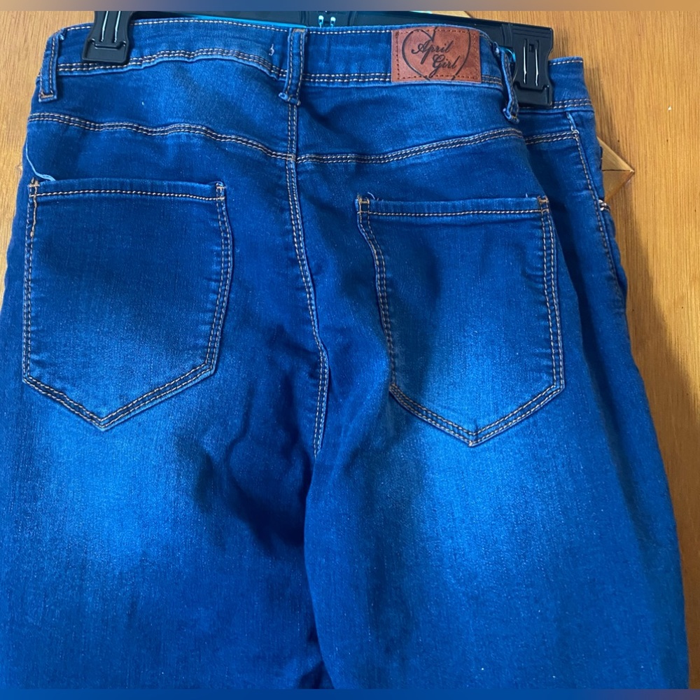 Size 9 APRIL GIRL JEANS BLUE. - Picture 5 of 7